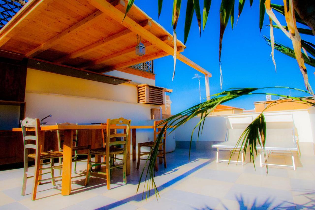 "Sea & Center" Free Beach, Wifi, Mini Pool, Roof Terrace, Ladispoli, Rome Exterior foto